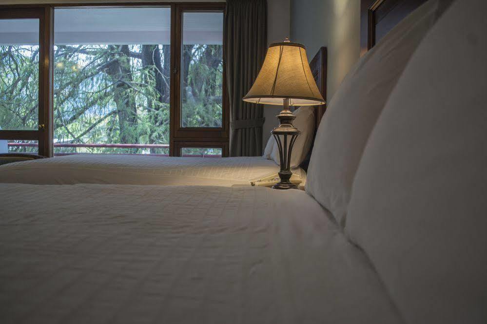 Hotel Residencia Del Sol Guatemala City Exterior foto